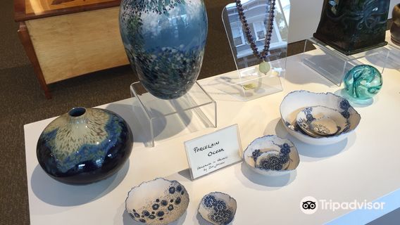 Big Island Glass Gallery