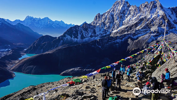 Nepal Hiking Team