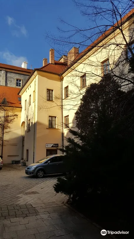 5_Academia Istropolitana