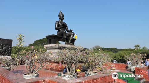 蘭甘亨大帝紀念碑