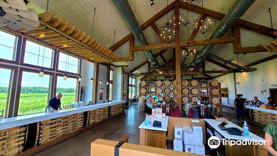 Sharrott Winery