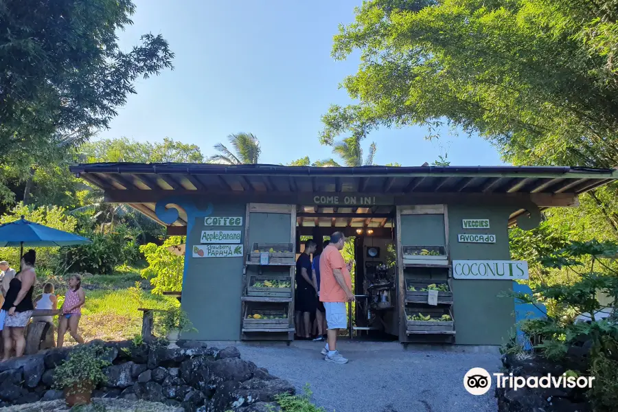 Laulima Farm Fruit Stand