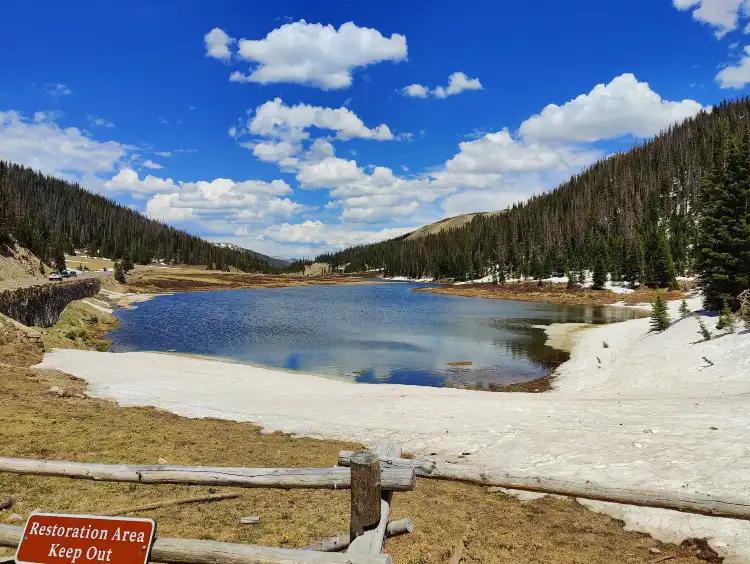 Hotels near Milner Pass