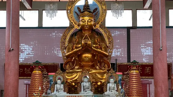 Sam Poh Temple