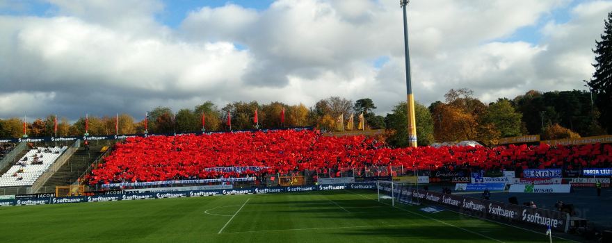 Merck-Stadion am Böllenfalltor