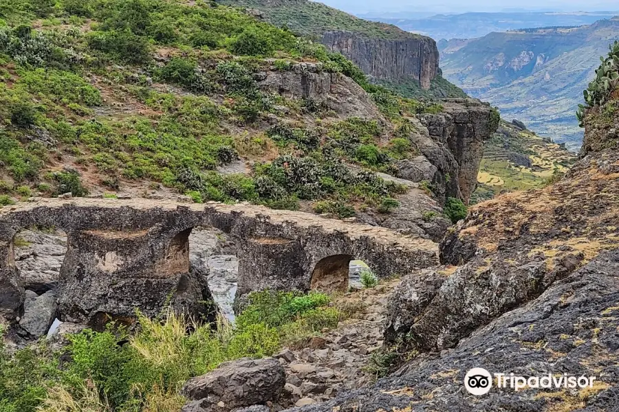 Portuguese Bridge