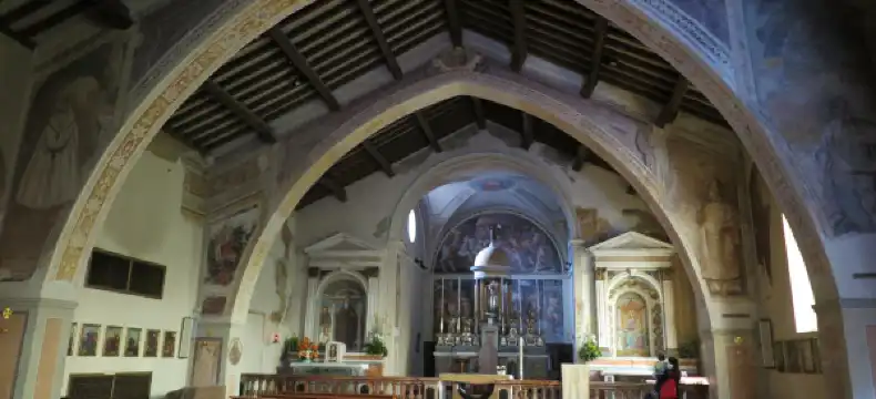 特雷扎諾南納維利奧酒店