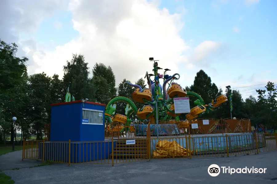 Amusement PArk pn Damansk Island