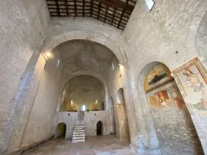 Abbazia San Vincenzo al Furlo