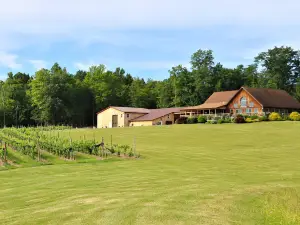 Buttonwood Grove Winery