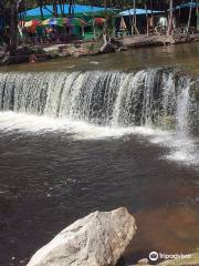 Balneario Cachoeira do Castanho