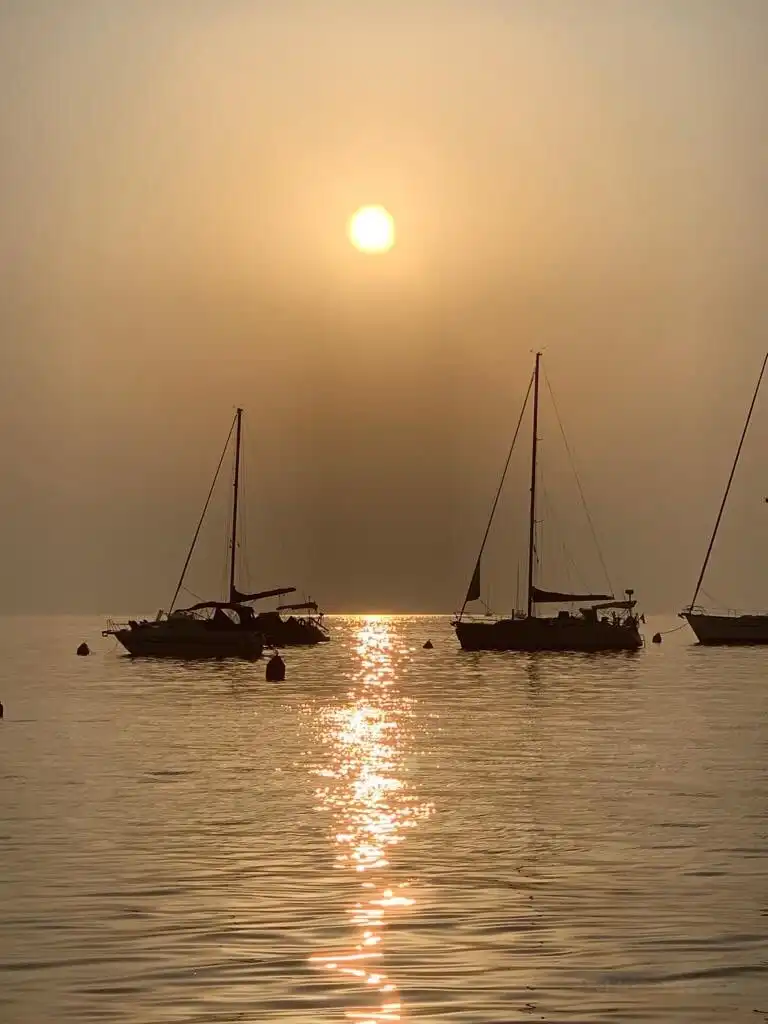 Obala Matka Laginje Square附近的飯店