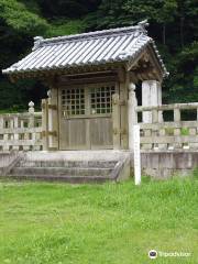 Hachisuka Family Mannenyama Graveyard