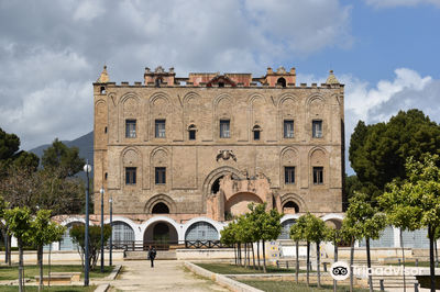 Zisa Palace