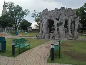Lucena Perez Park