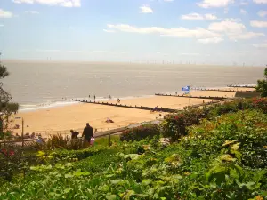 Frinton Beach