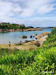 La Plage Saint Guirec