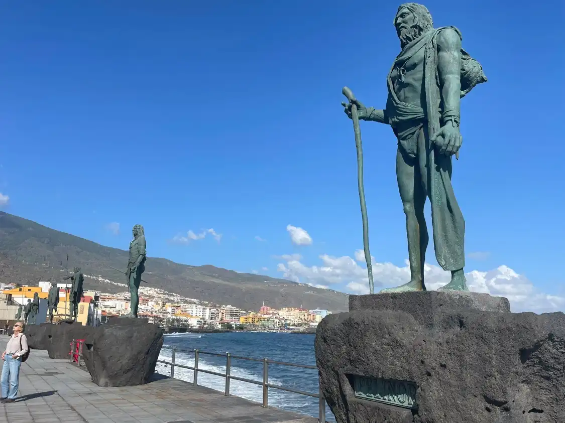 Hotels near Rambla de los Menceyes