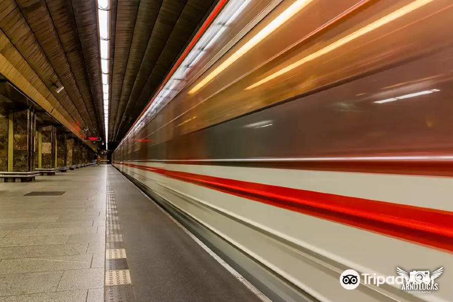 Mustek Metro Station