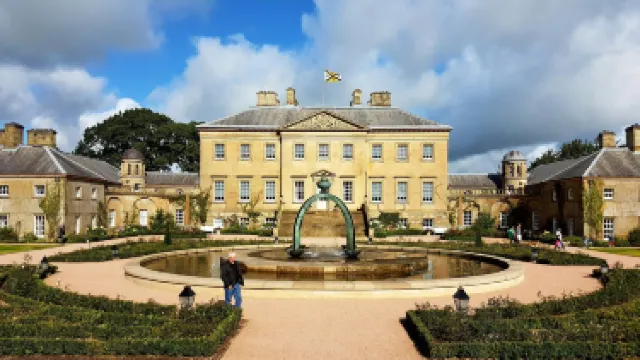 Dumfries House