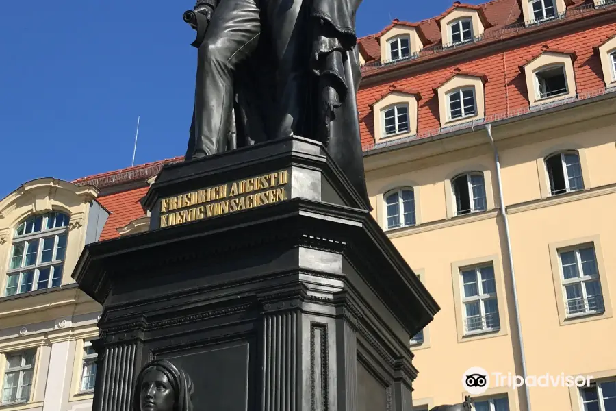 Friedrich August II Monument