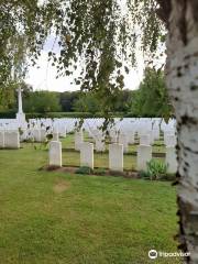 Dozinghem Military Cemetery