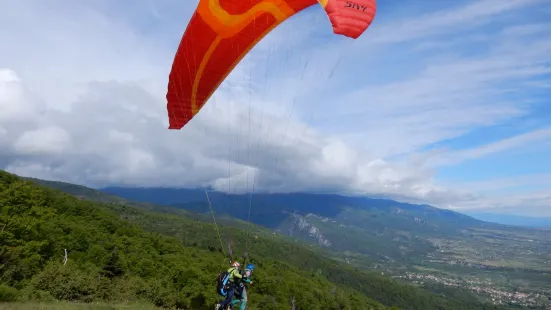 OLYMPIC WINGS - Paragliding Center & Tour Operator