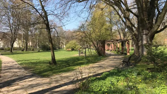 Schloss Park