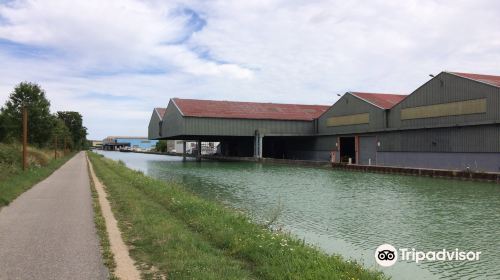 Canal de l'Aisne a la Marne