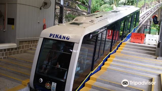 Golden Horse Island Holidays Sdn Bhd