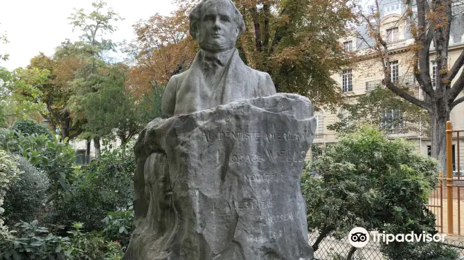 Monument to Horace Wells