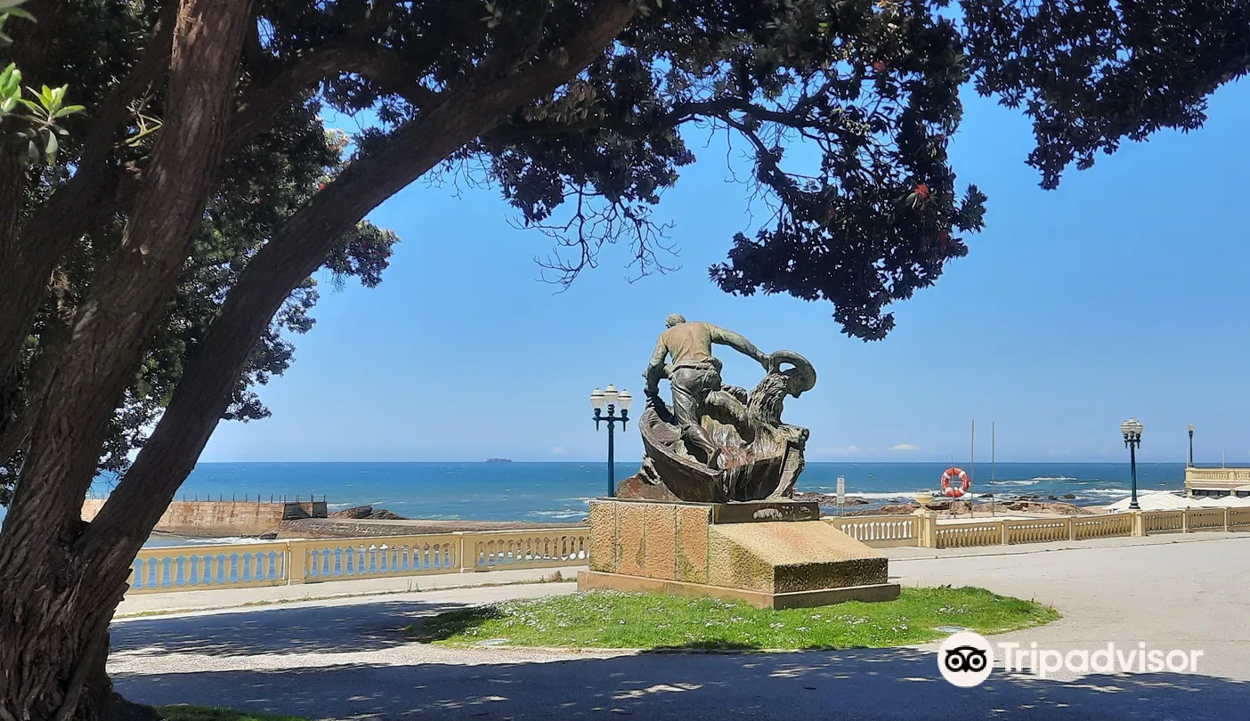 4_Estatua do Salva Vidas