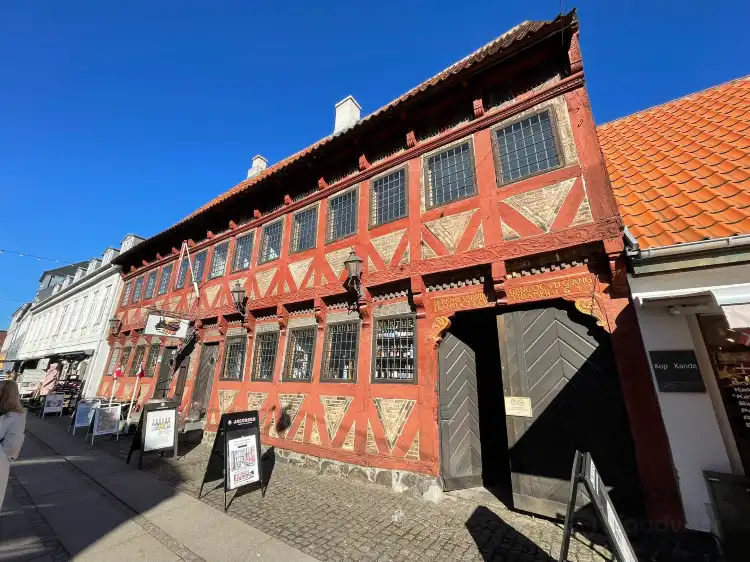 Hotels near the old house
