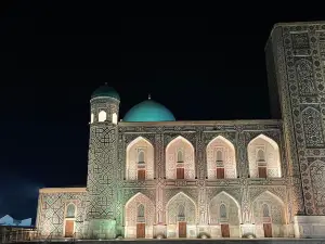 Điểm vui chơi về đêm Phổ Biến Tại Samarkand