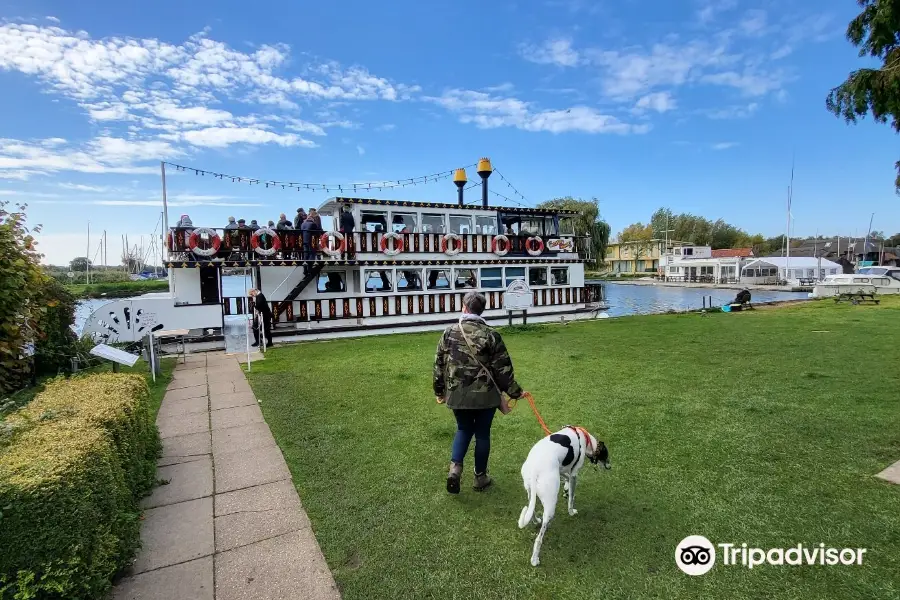 Southern Comfort Mississippi Paddle Boat