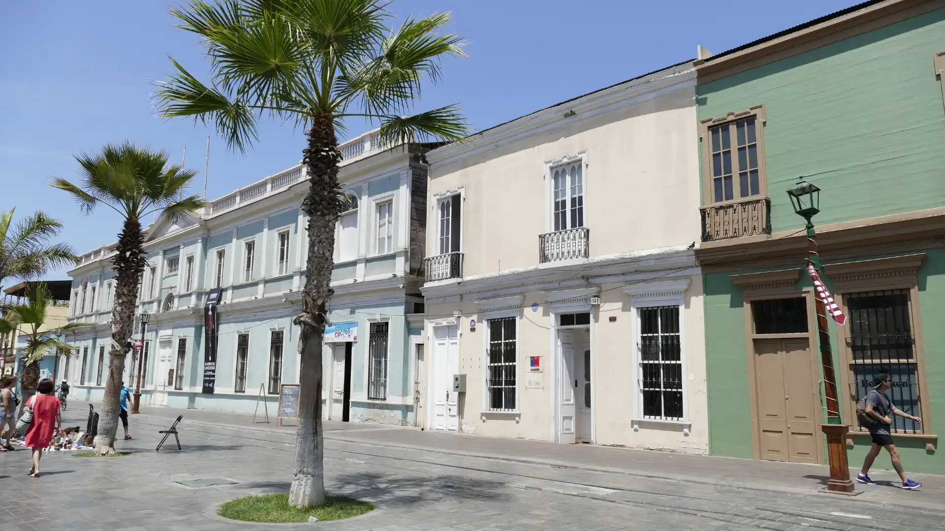 Hotels near Baquedano Street