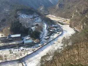 Ganhyeon Tourist Area (Sogeumsan Grand Valley)