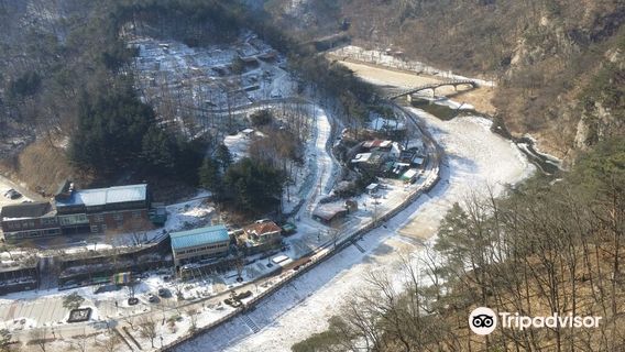 Ganhyeon Tourist Area (Sogeumsan Grand Valley)