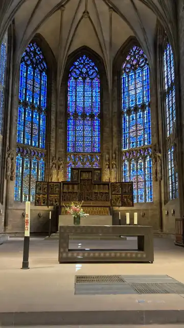 Hotels near St. Reinold's Church