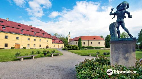 Stredoceske Muzeum V Roztokach U Prahy