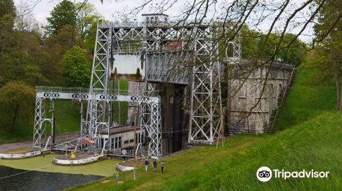 Canal du Centre Historique