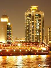 Rustar Dhow Cruise Dubai