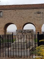 Monument to Cura Merino