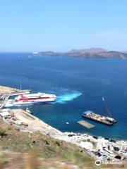 Porto dei traghetti di Athinios