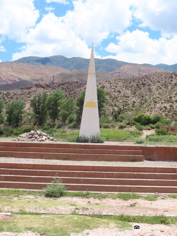 Tropic of Capricorn - Sundial