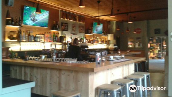 Rocks Bar
