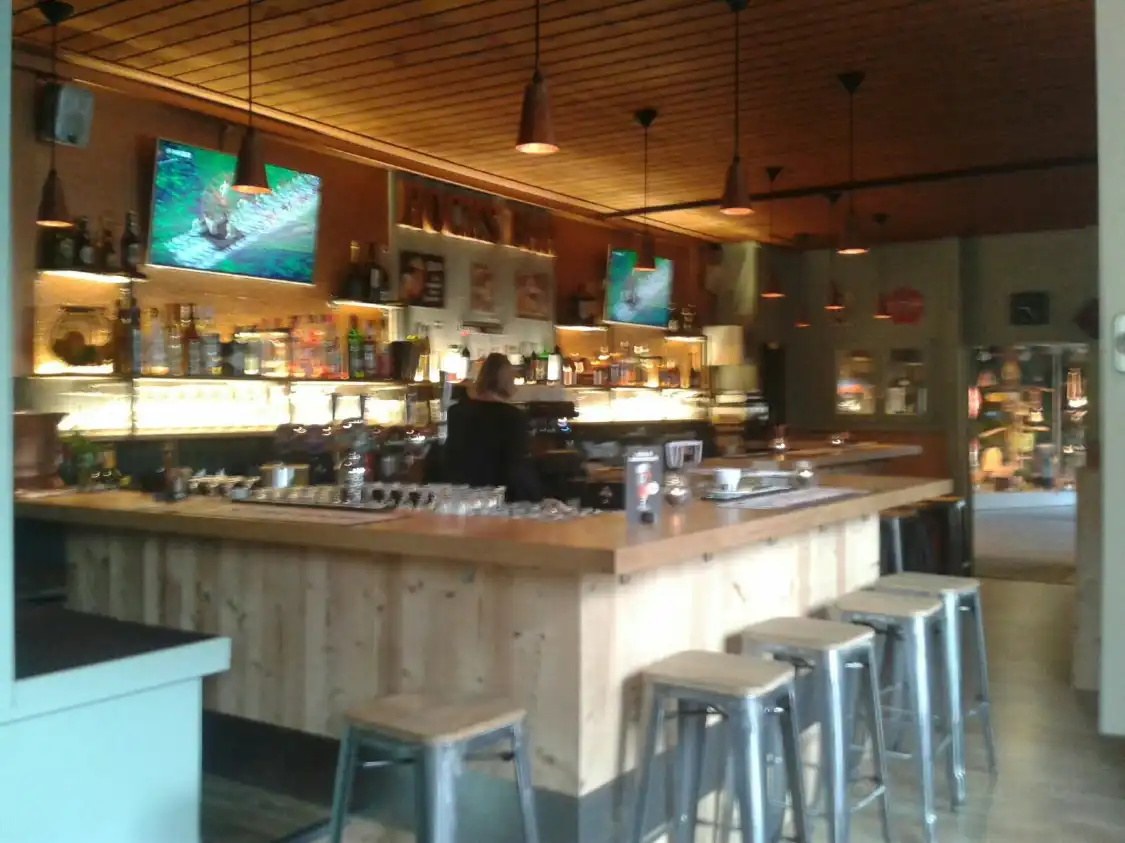 Hotels near On the Rocks Bar