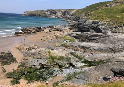 Trebarwith Strand Beach