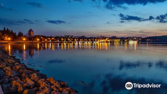 Ternopil's'kyi Pond