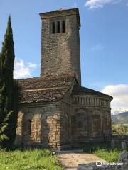 Iglesia de San Pedro de Lárrede